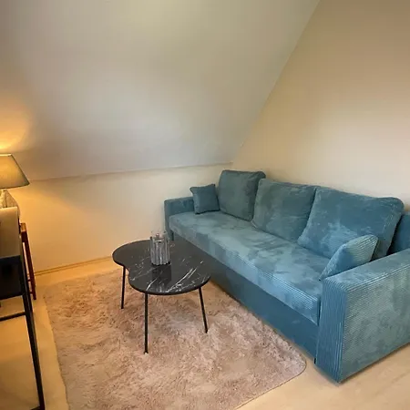Lavender House Apartment *