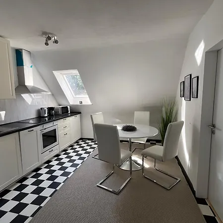 Lavender House Apartmán *